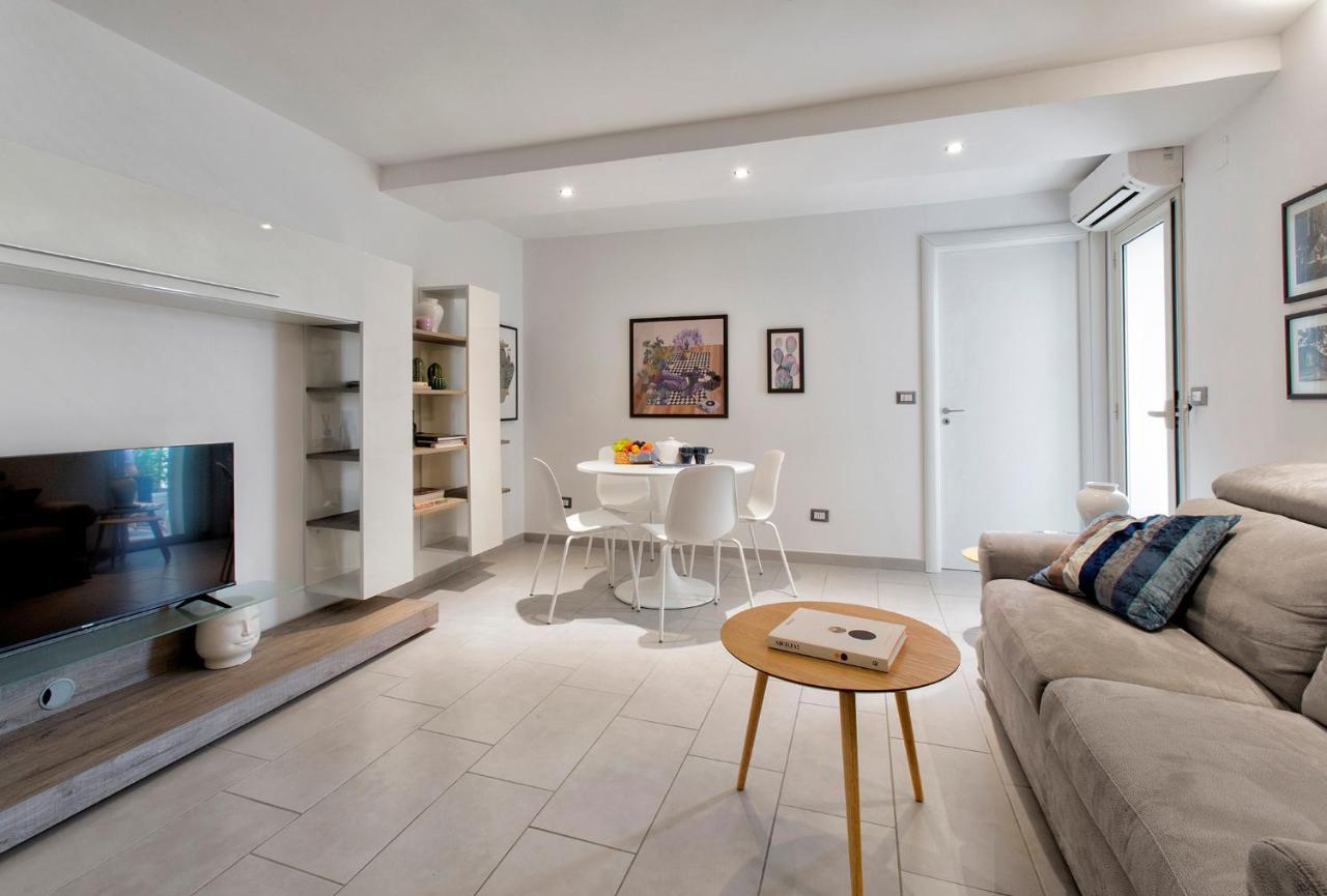 Casa Nichitta Appartement Catánia Buitenkant foto